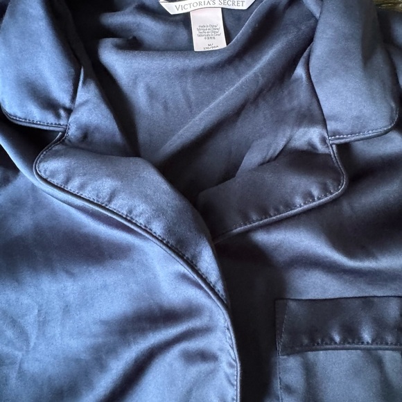 Victoria's Secret Women's Navy Playsuit-romper - Picture 3 of 3